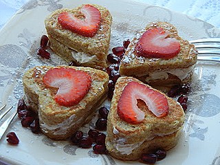 Украшаем клубникой